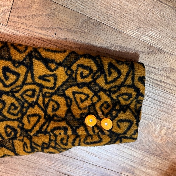 Vintage Patterned Pea Coat with Hood - Picture 5 of 6